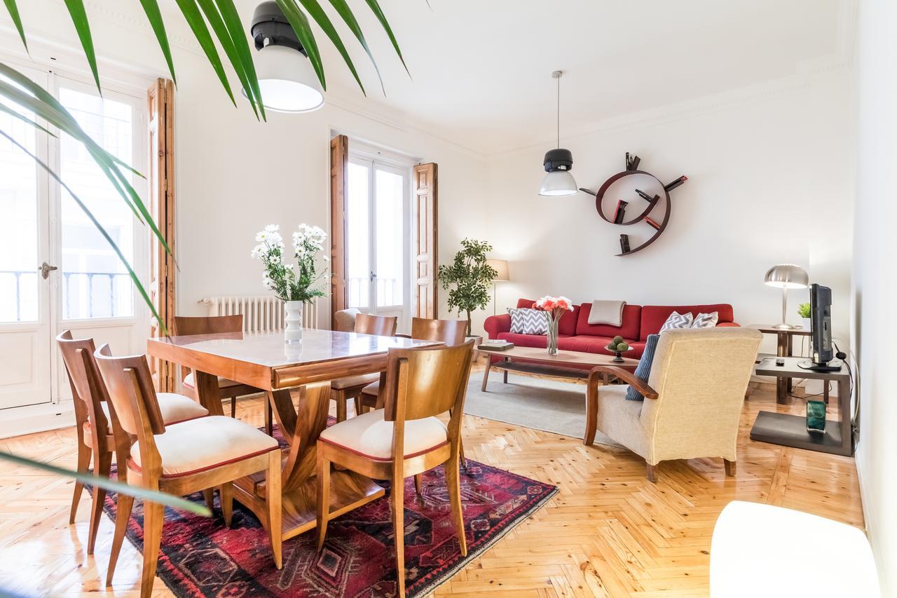 Duplex Plaza Mayor City Center Madrid Luaran gambar